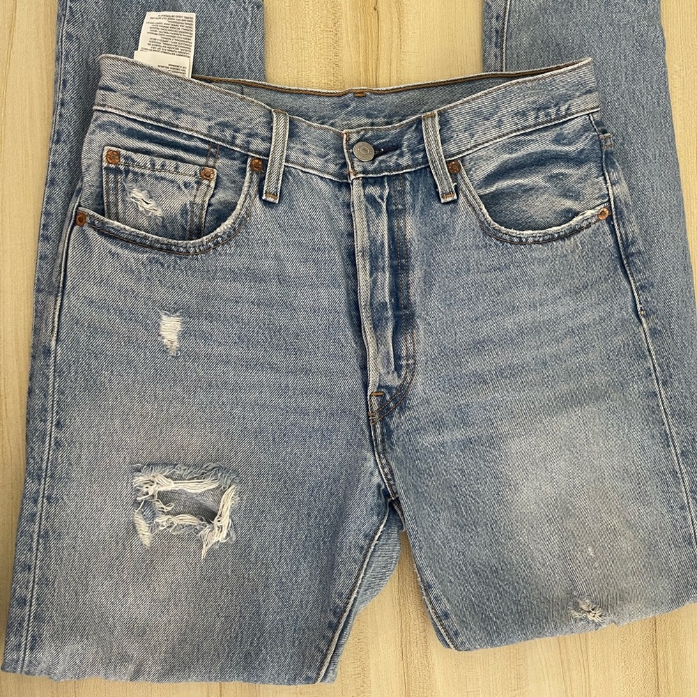 Light Washed 501s Levi’s Button Fly Distressed De… - image 2